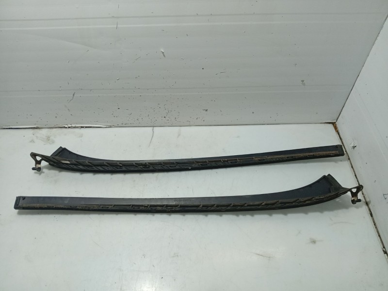 Recambio de moldura para seat altea xl (5p5, 5p8) 1.9 tdi referencia OEM IAM 5P0854319D3FZ 5P0854320D3FZ 