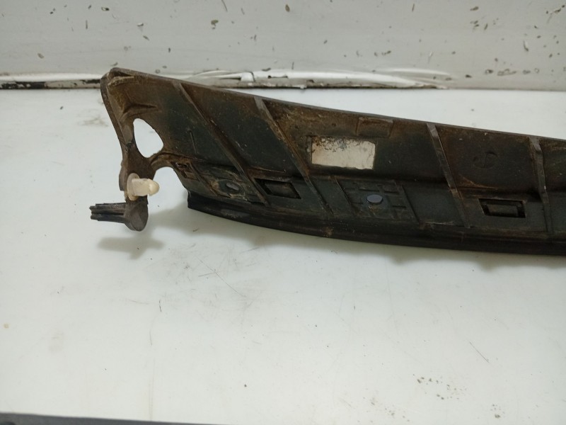 Recambio de moldura para seat altea xl (5p5, 5p8) 1.9 tdi referencia OEM IAM 5P0854319D3FZ 5P0854320D3FZ 