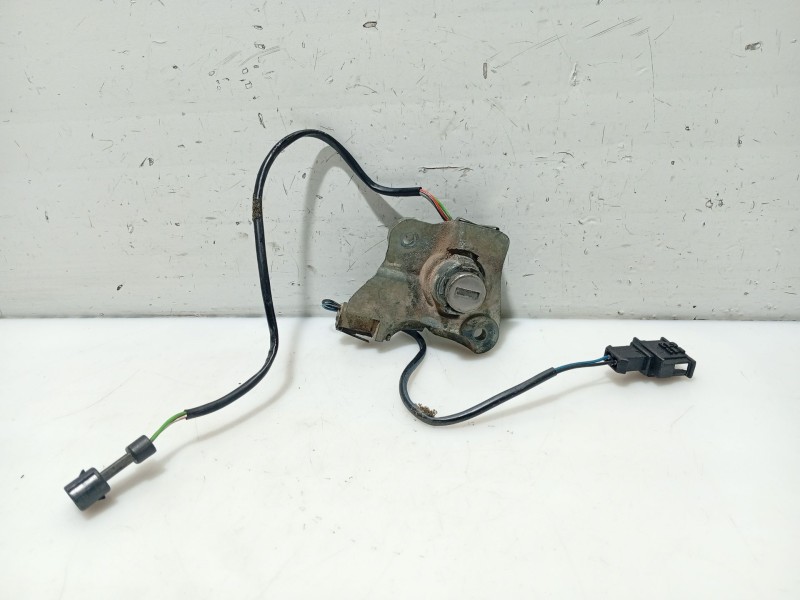 Recambio de bombin porton trasero para seat alhambra (7v8, 7v9) 1.9 tdi referencia OEM IAM 7M0827297  