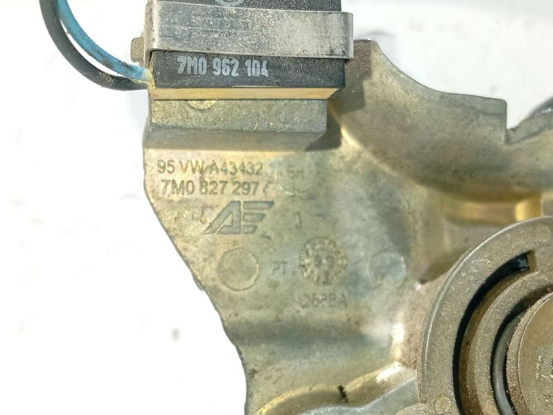 Recambio de bombin porton trasero para seat alhambra (7v8, 7v9) 1.9 tdi referencia OEM IAM 7M0827297  