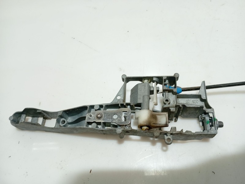 Recambio de cerradura puerta delantera derecha para citroën c4 picasso referencia OEM IAM 9136Y8  