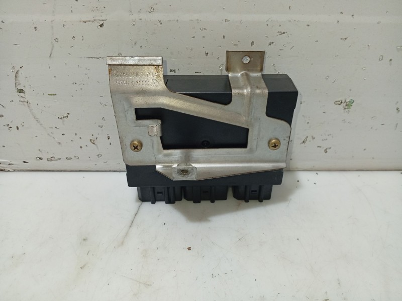 Recambio de centralita cierre para seat toledo ii (1m2) 1.9 tdi referencia OEM IAM 1J0959799S  5DK00795350