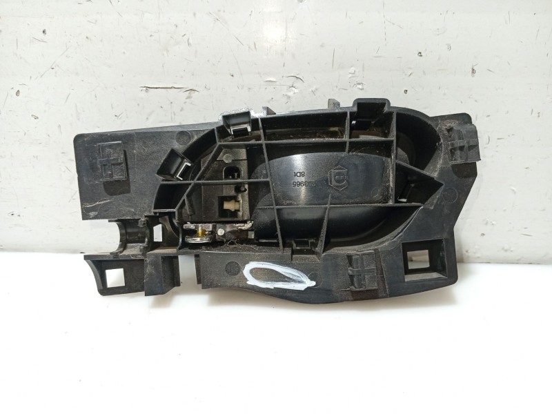 Recambio de maneta interior delantera derecha para citroën c4 picasso referencia OEM IAM 9144A5 96555516VD 