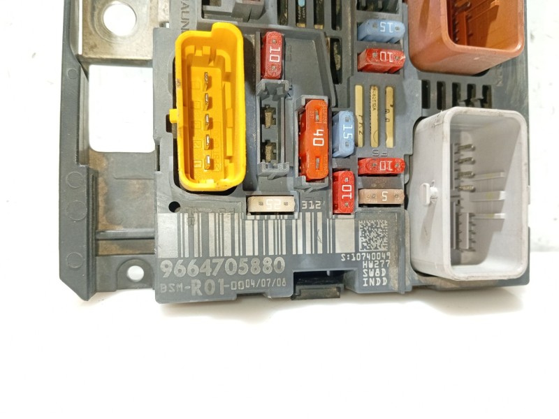 Recambio de centralita bsm para citroën c4 picasso referencia OEM IAM 9664705880 BSMR01 10740049