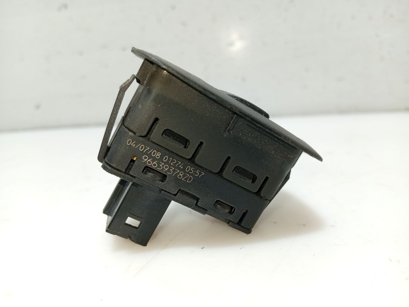 Recambio de mando elevalunas trasero derecho para citroën c4 picasso referencia OEM IAM 6554YJ 96639378ZD 