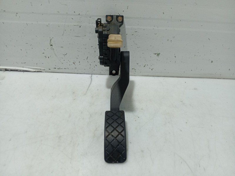 Recambio de potenciometro pedal para seat toledo ii (1m2) 1.9 tdi referencia OEM IAM 1J1721503H 6PV00777001 
