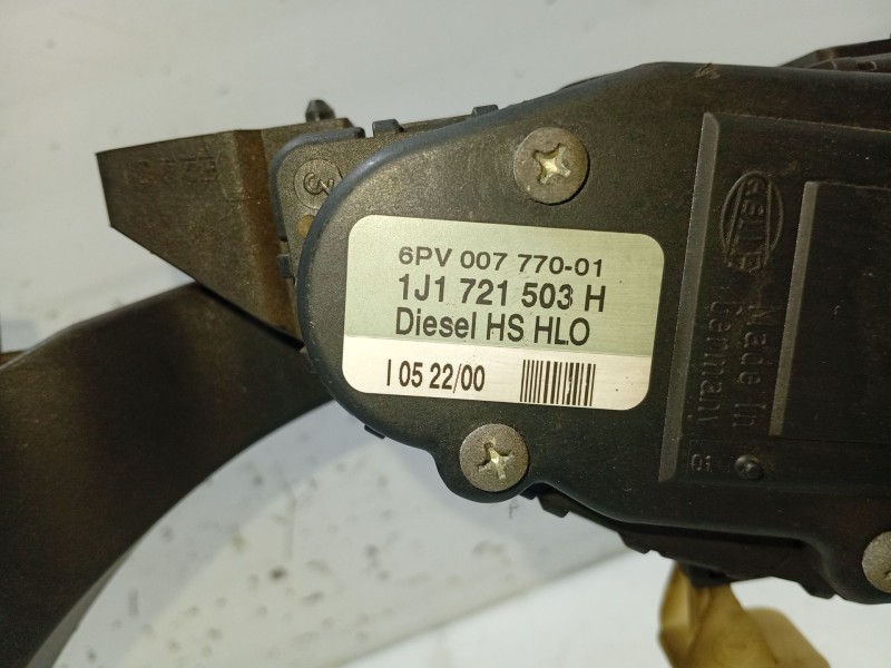 Recambio de potenciometro pedal para seat toledo ii (1m2) 1.9 tdi referencia OEM IAM 1J1721503H 6PV00777001 
