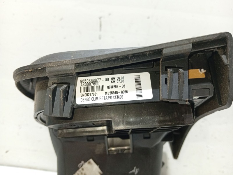 Recambio de mando climatizador para citroën c4 picasso referencia OEM IAM 9650868877 A83007600 SN00217631