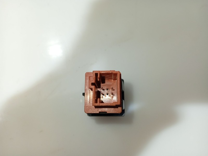 Recambio de interruptor para citroën c4 picasso referencia OEM IAM 96530658XT  