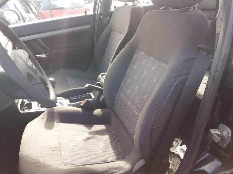 opel vectra c berlina 2.0 dti   |   0.02 - ... | 2002 | 101 cv / 74 kw del año 2002