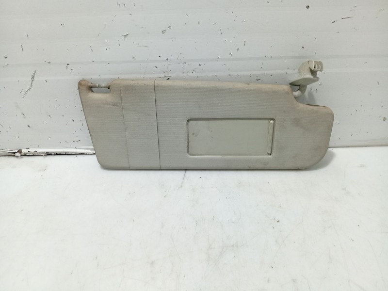 Recambio de parasol derecho para seat toledo ii (1m2) 1.9 tdi referencia OEM IAM 6X0857552A  