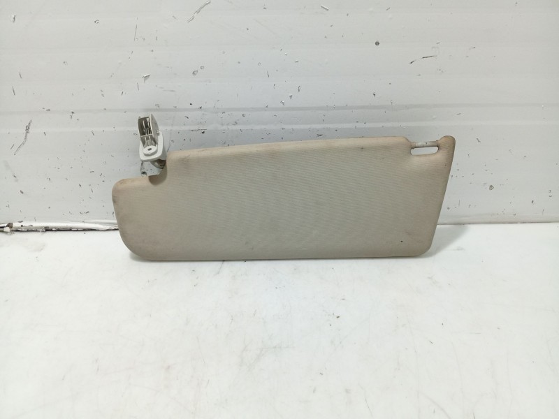 Recambio de parasol derecho para seat toledo ii (1m2) 1.9 tdi referencia OEM IAM 6X0857552A  