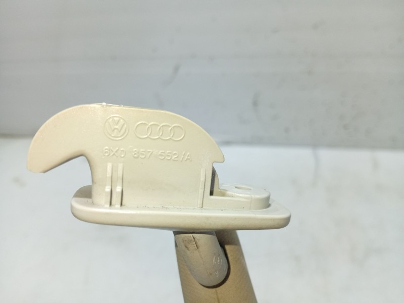 Recambio de parasol derecho para seat toledo ii (1m2) 1.9 tdi referencia OEM IAM 6X0857552A  