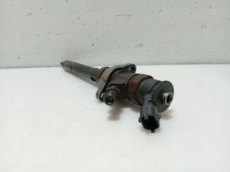 Recambio de inyector para citroën c4 picasso referencia OEM IAM 1609850680 0445110297 
