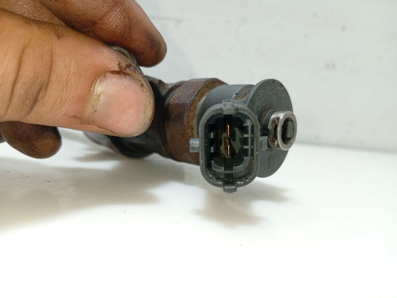 Recambio de inyector para citroën c4 picasso referencia OEM IAM 1609850680 0445110297 