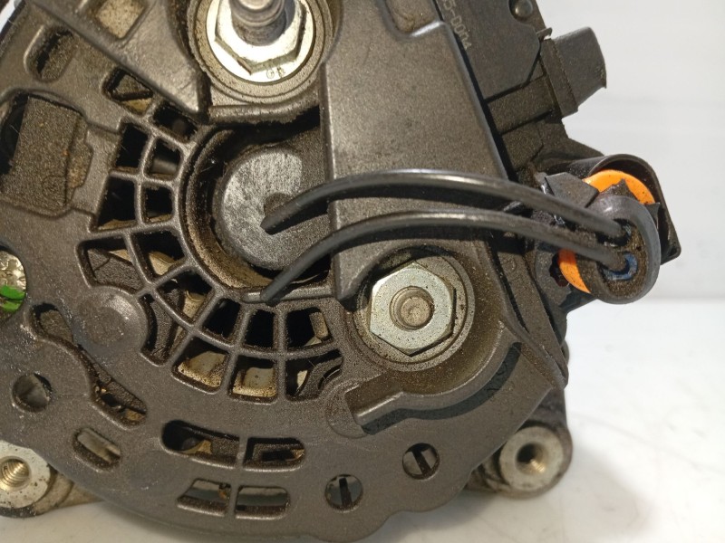 Recambio de alternador para seat toledo ii (1m2) 1.9 tdi referencia OEM IAM 028903028D  