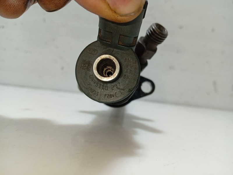 Recambio de inyector para citroën c4 picasso referencia OEM IAM 1609850680 0445110297 