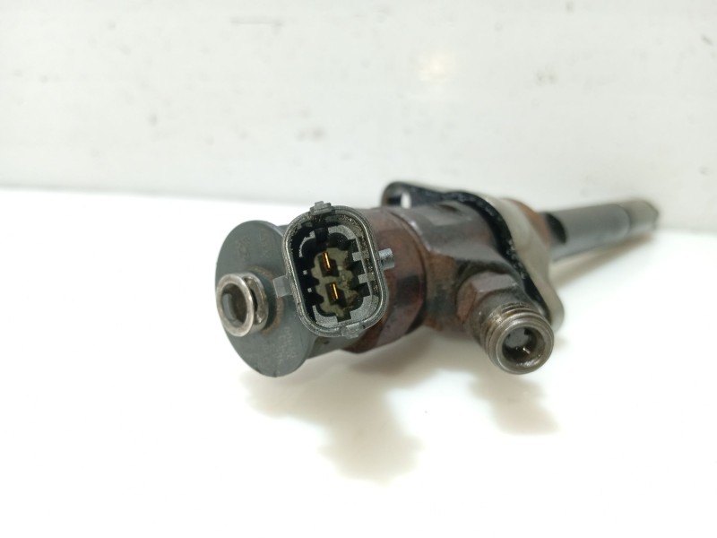 Recambio de inyector para citroën c4 picasso referencia OEM IAM 1609850580 0445110297 