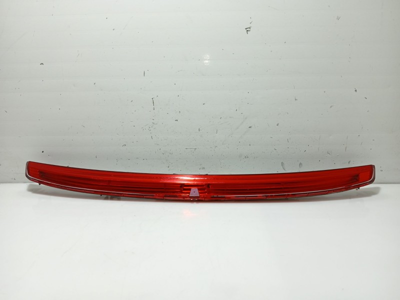 Recambio de piloto central de freno para citroën c4 picasso referencia OEM IAM 6351HT 9654435580 6351Z7