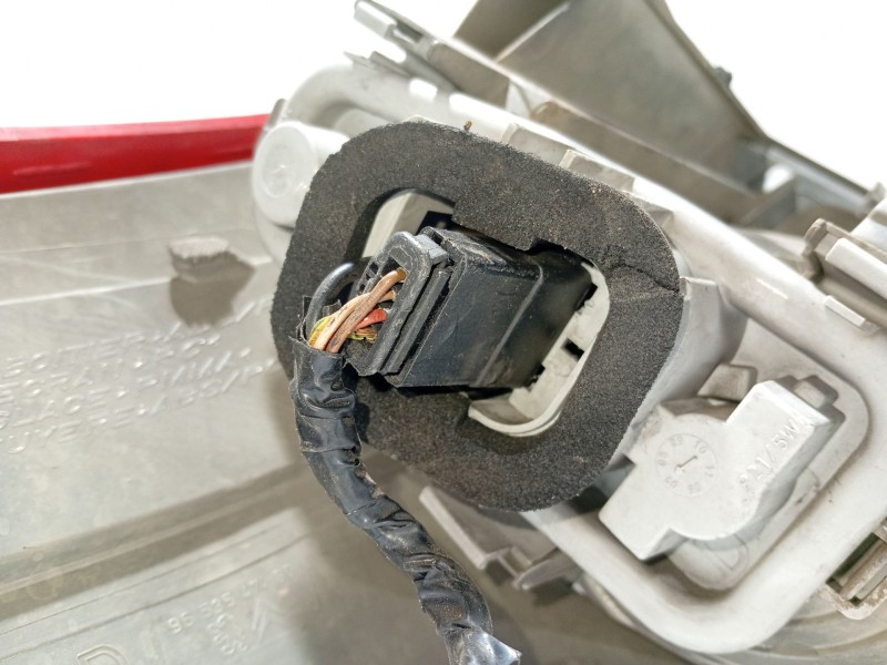 Recambio de piloto trasero derecho para citroën c4 picasso referencia OEM IAM 6351CA 9653547480 