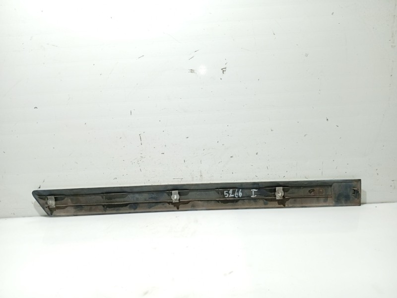 Recambio de moldura puerta trasera izquierda para citroën c4 picasso referencia OEM IAM 8546R7 96590379XT 9654402677