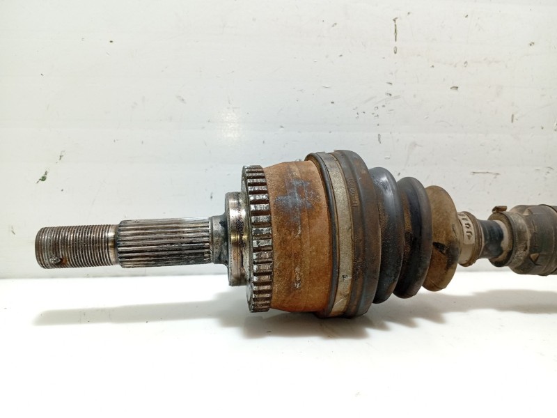 Recambio de transmision delantera izquierda para nissan primera hatchback (p11) 2.0 td referencia OEM IAM 391012F605  