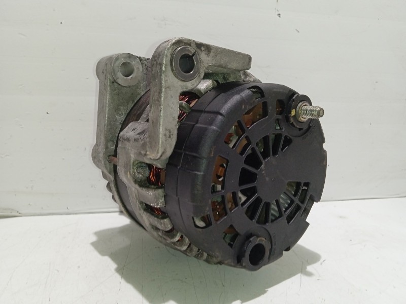 Recambio de alternador para chevrolet lacetti 2.0 diesel cat referencia OEM IAM KJ7C19A  DINAMO