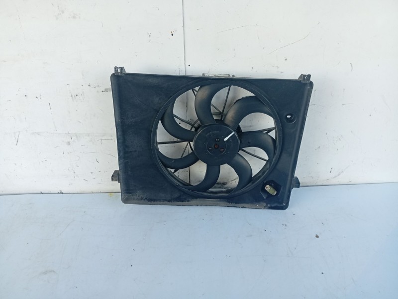 Recambio de electroventilador para kia carens (un) referencia OEM IAM F00S3A2395  