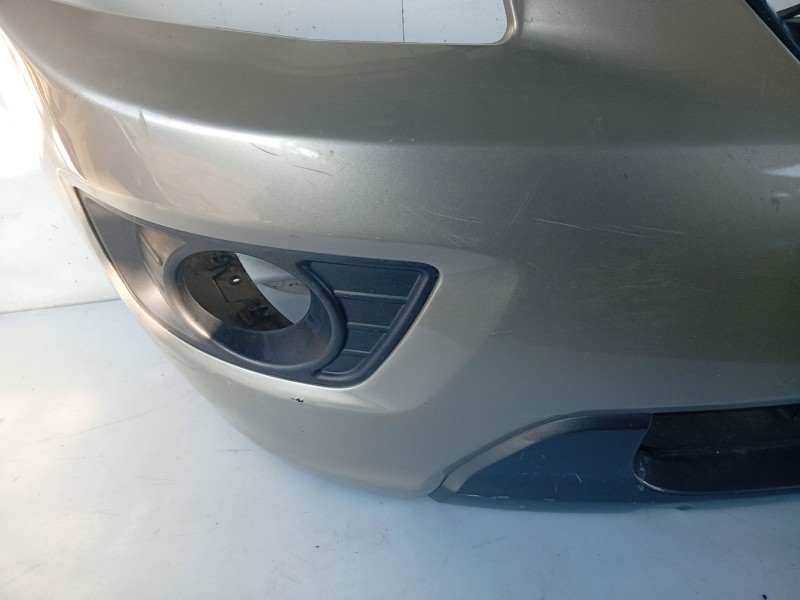 Recambio de paragolpes delantero para kia carens (un) referencia OEM IAM 865111D050  