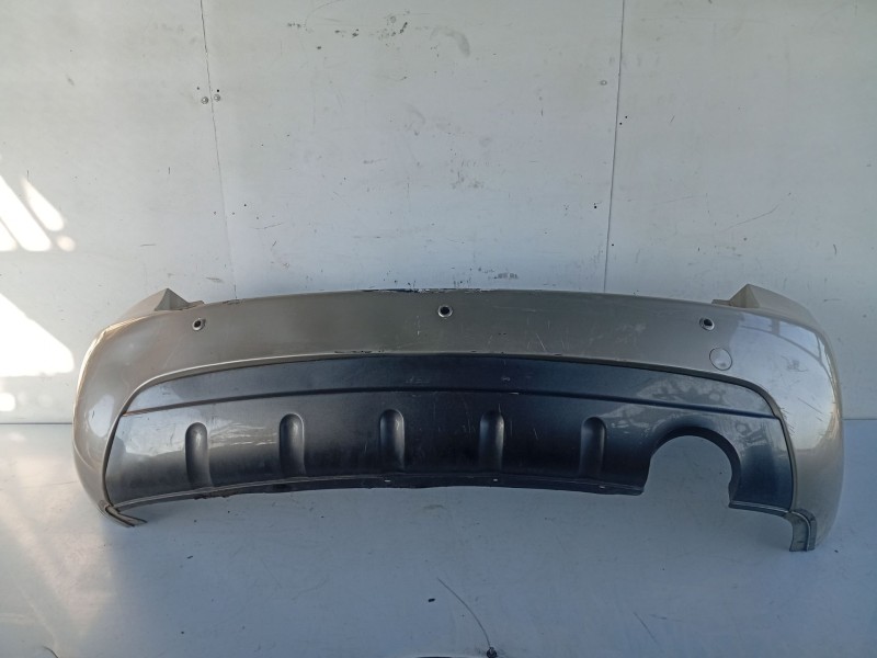 Recambio de paragolpes trasero para kia carens (un) referencia OEM IAM 866111D010  