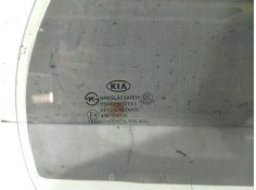 Recambio de luna custodia trasera derecha para kia carens (un) referencia OEM IAM 834271D000  43R000070 2