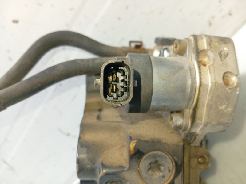 Recambio de bomba inyeccion para kia carens (un) referencia OEM IAM 3310027400  0445010121