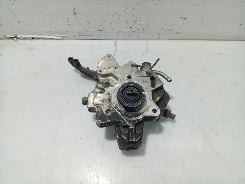 Recambio de bomba inyeccion para kia carens (un) referencia OEM IAM 3310027400  0445010121