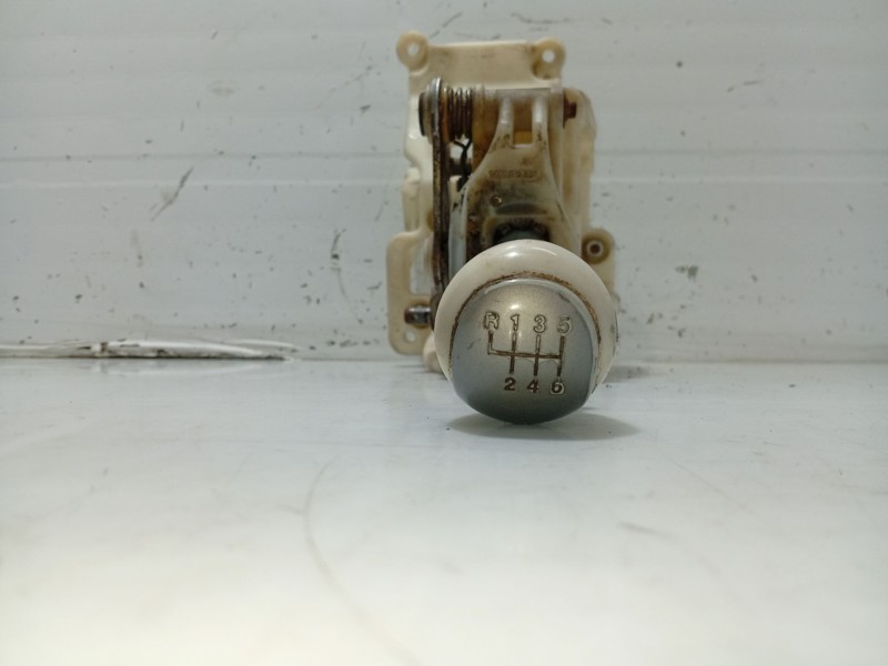 Recambio de palanca cambio para kia carens (un) referencia OEM IAM PA66GF33  