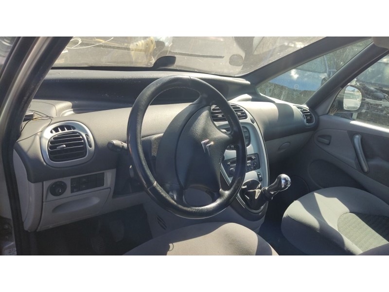 citroën xsara picasso (n68) del año 2010