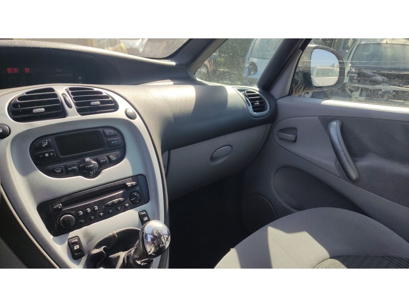 citroën xsara picasso (n68) del año 2010