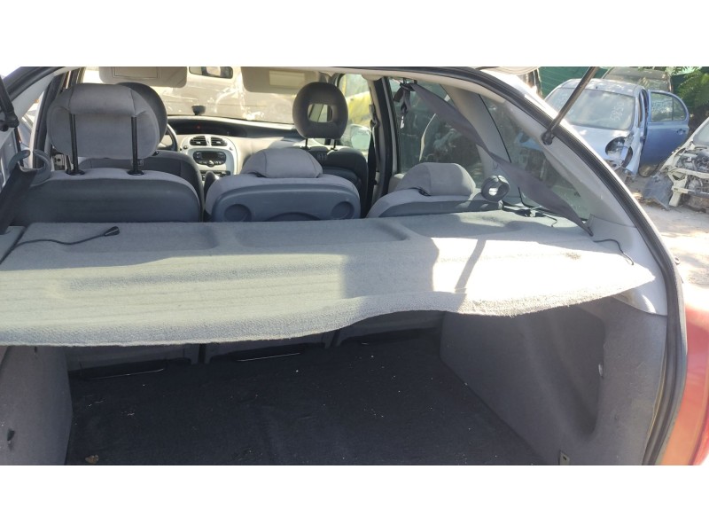 citroën xsara picasso (n68) del año 2010