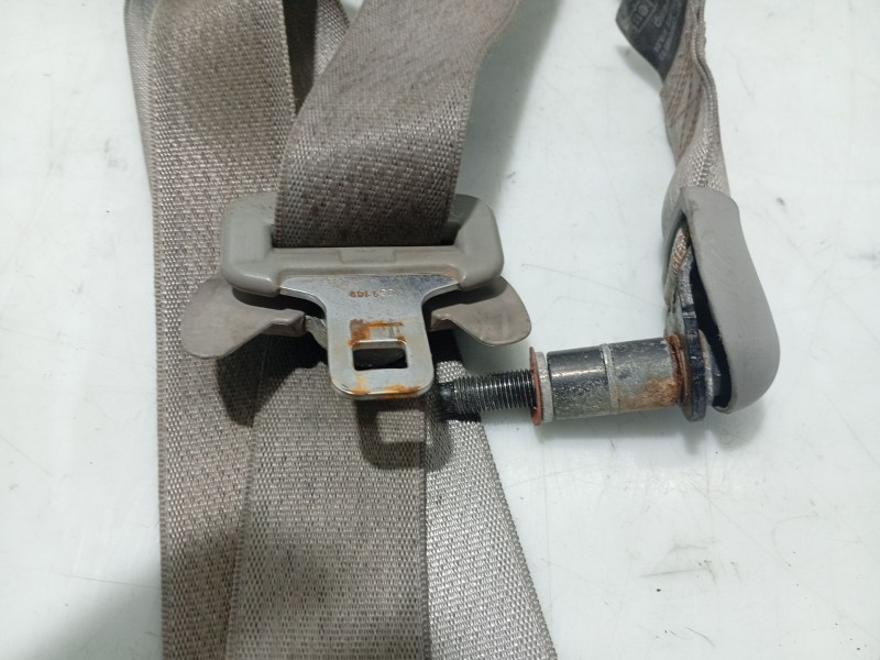 Recambio de cinturon seguridad delantero izquierdo para kia carens (un) referencia OEM IAM 888301D000S8  