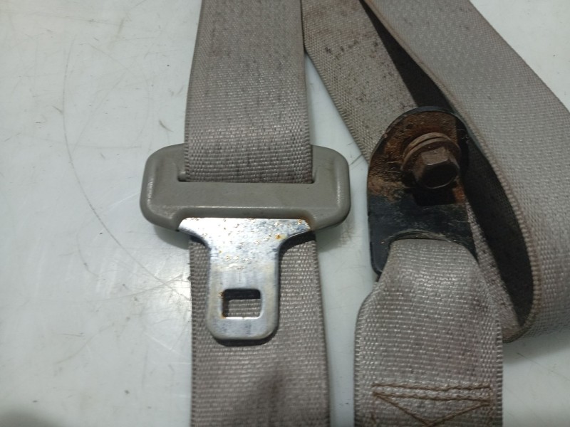 Recambio de cinturon seguridad trasero izquierdo para kia carens (un) referencia OEM IAM 898101D030  