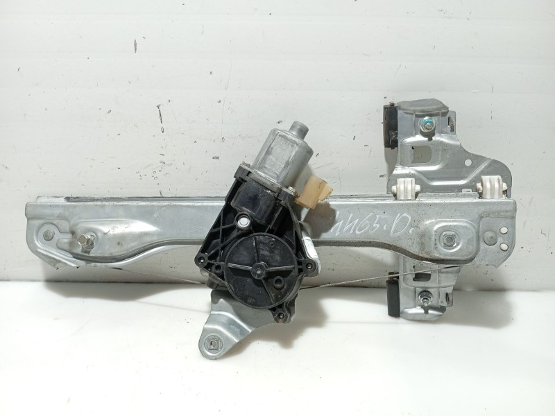 Recambio de elevalunas trasero derecho para chevrolet aveo berlina hatchback 1.2 cat referencia OEM IAM 95391139  