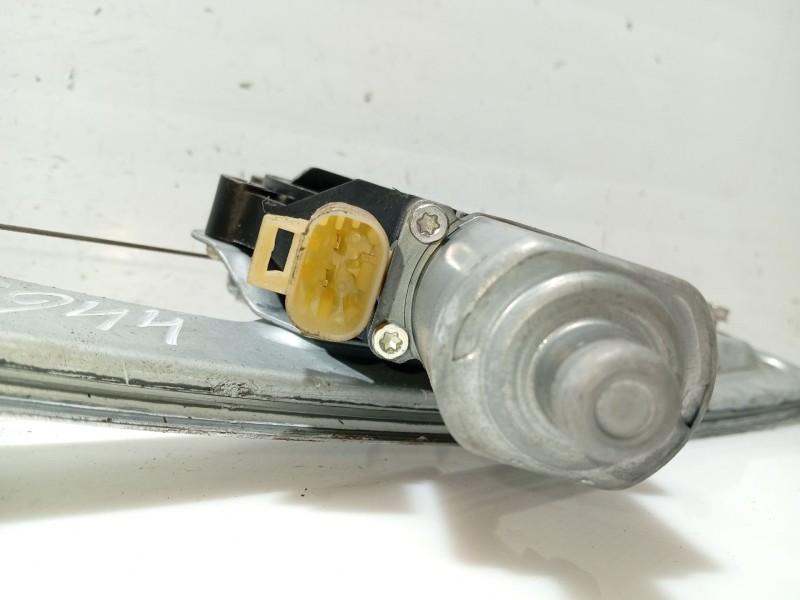 Recambio de elevalunas trasero derecho para chevrolet aveo berlina hatchback 1.2 cat referencia OEM IAM 95391139  