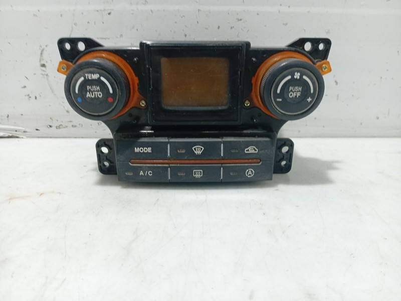 Recambio de mando calefaccion / aire acondicionado para kia carens (un) referencia OEM IAM 972501D761  R76FB140074