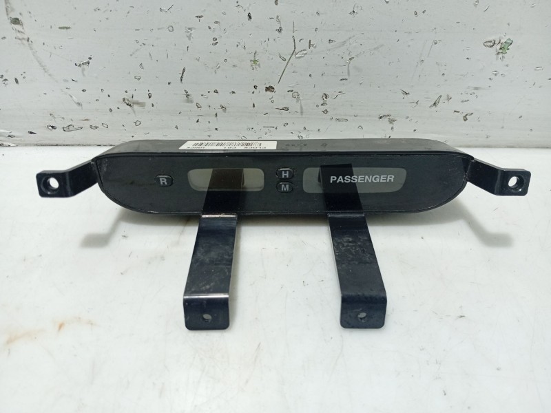 Recambio de pantalla multifuncion para kia carens (un) referencia OEM IAM 945101D000  