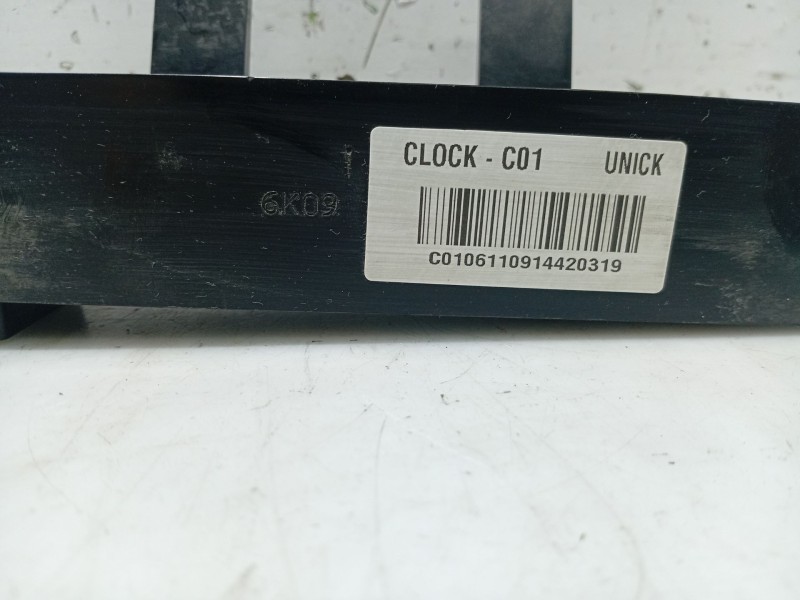 Recambio de pantalla multifuncion para kia carens (un) referencia OEM IAM 945101D000  