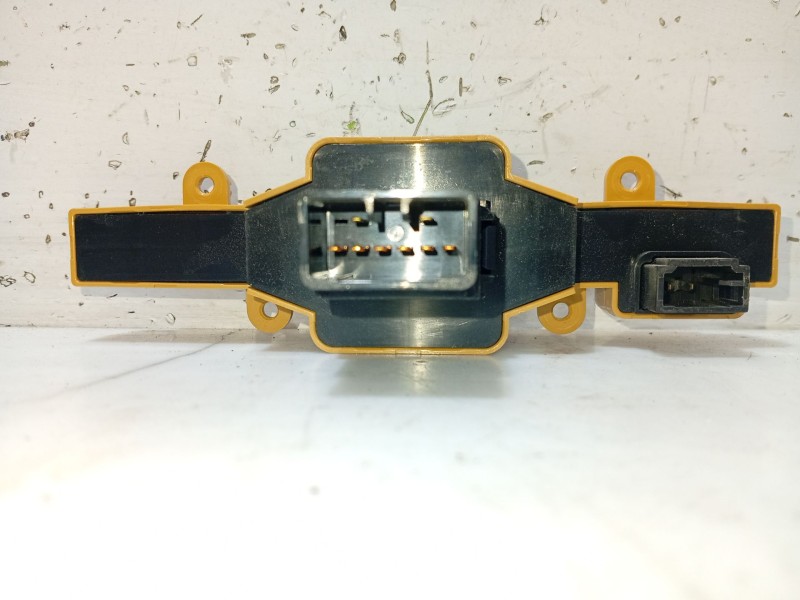 Recambio de warning para kia carens (un) referencia OEM IAM   937901D000