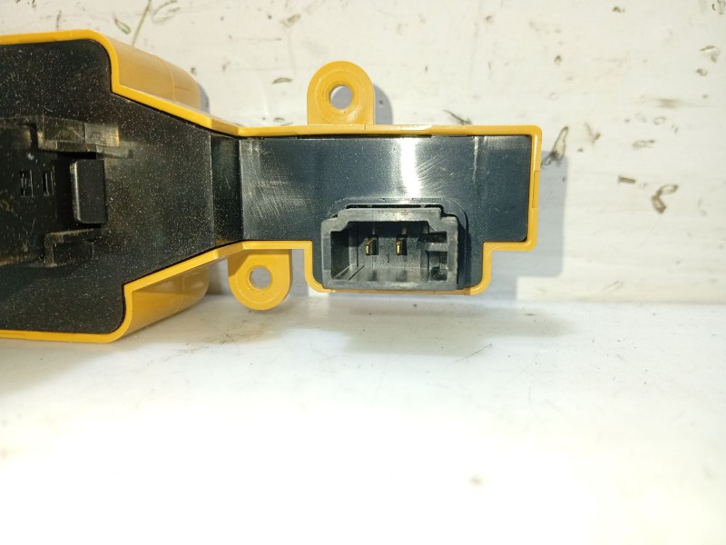 Recambio de warning para kia carens (un) referencia OEM IAM   937901D000