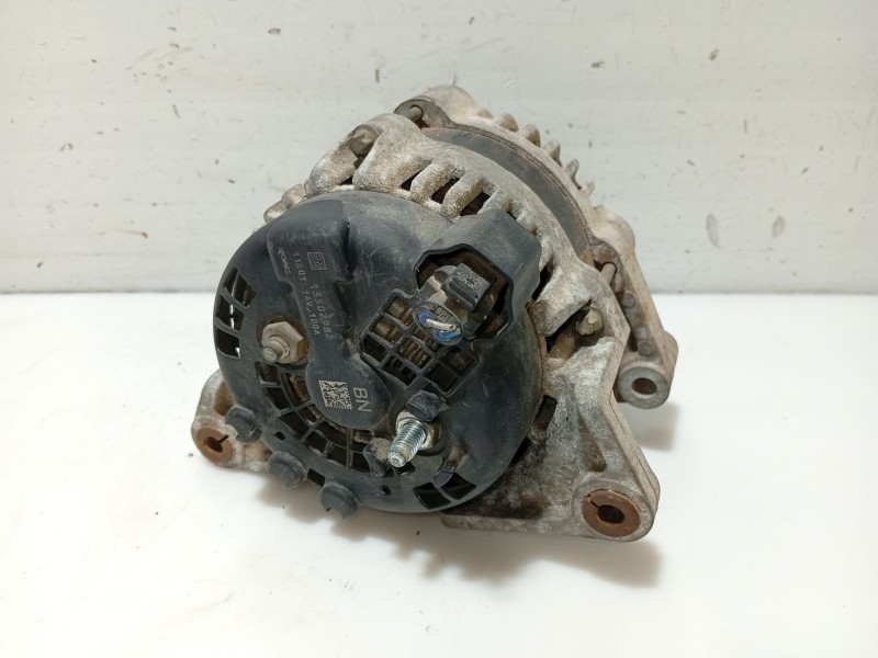 Recambio de alternador para chevrolet aveo berlina hatchback 1.2 cat referencia OEM IAM 13579664 13502982 