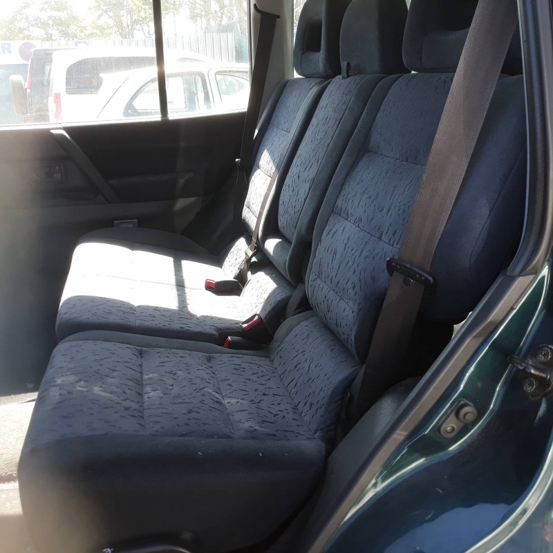 mitsubishi montero (v60/v70) 3.2 di-d cat   |   0.00 - 0.06 | 2000 - 2006 | 165 cv / 121 kw del año 2000