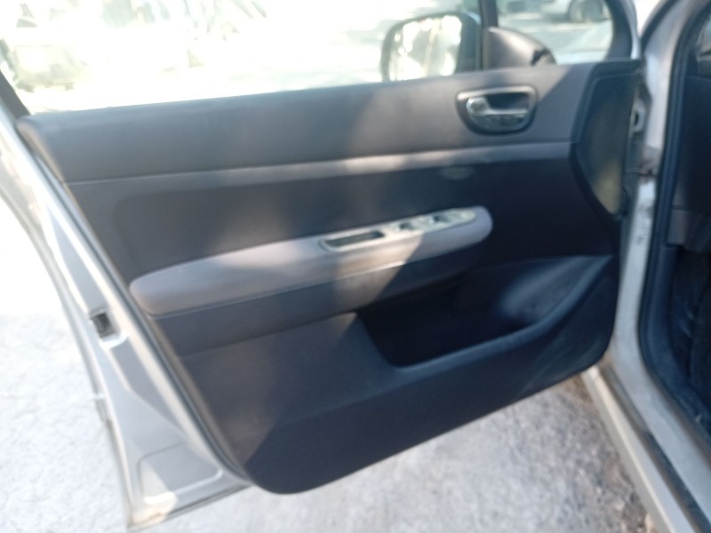 peugeot 307 (3a/c) del año 2003