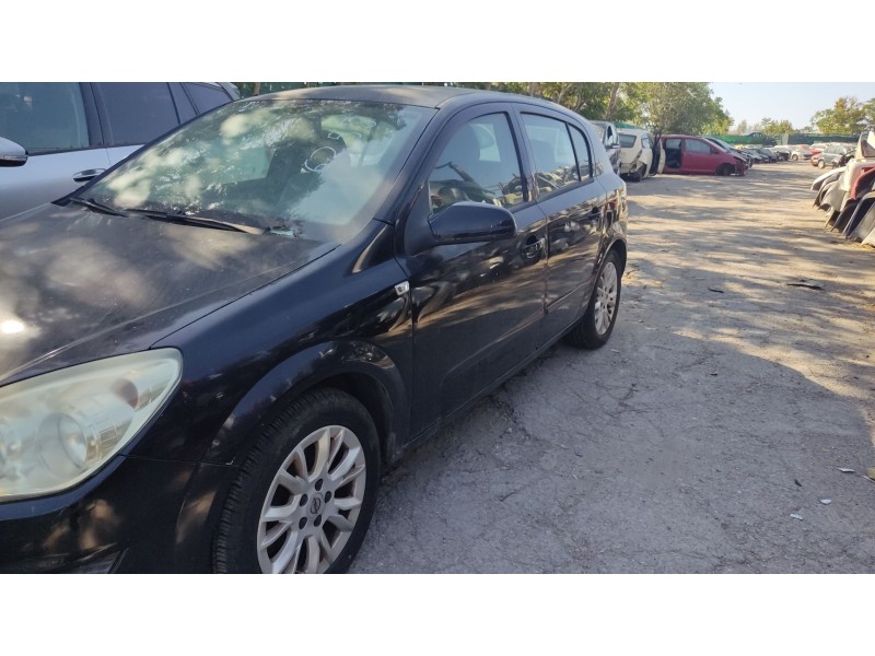 opel astra h (a04) del año 2009
